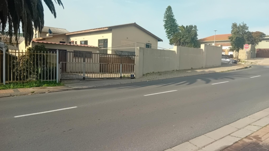 7 Bedroom Property for Sale in Saldanha Western Cape